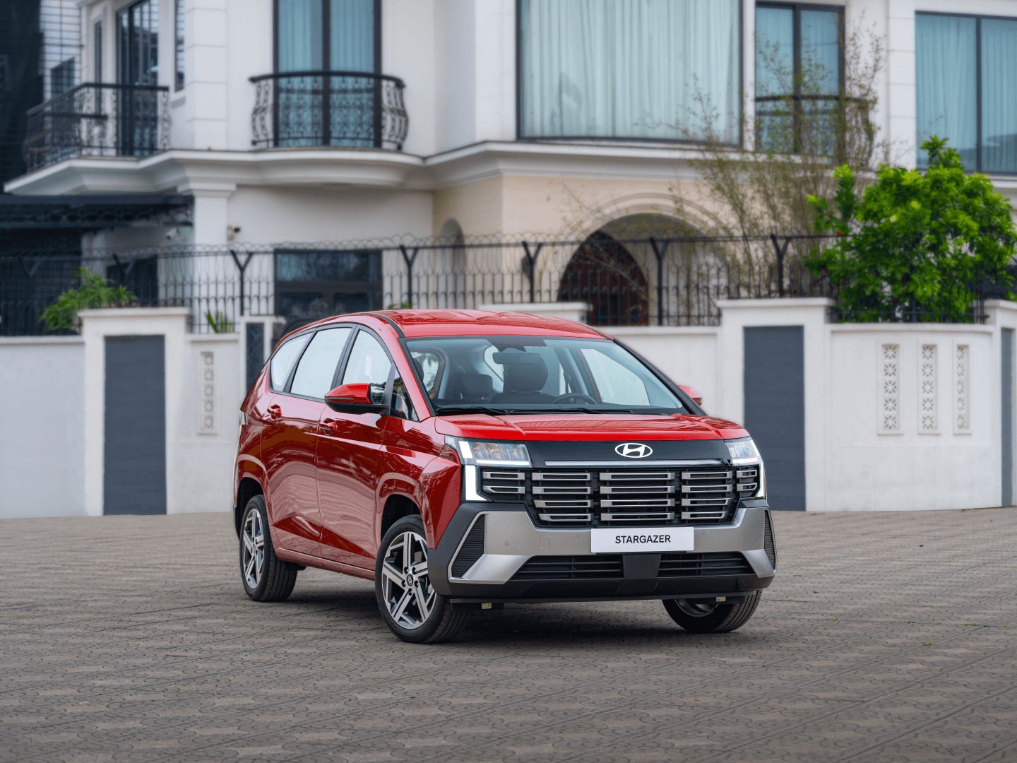 Hyundai New Stargazer