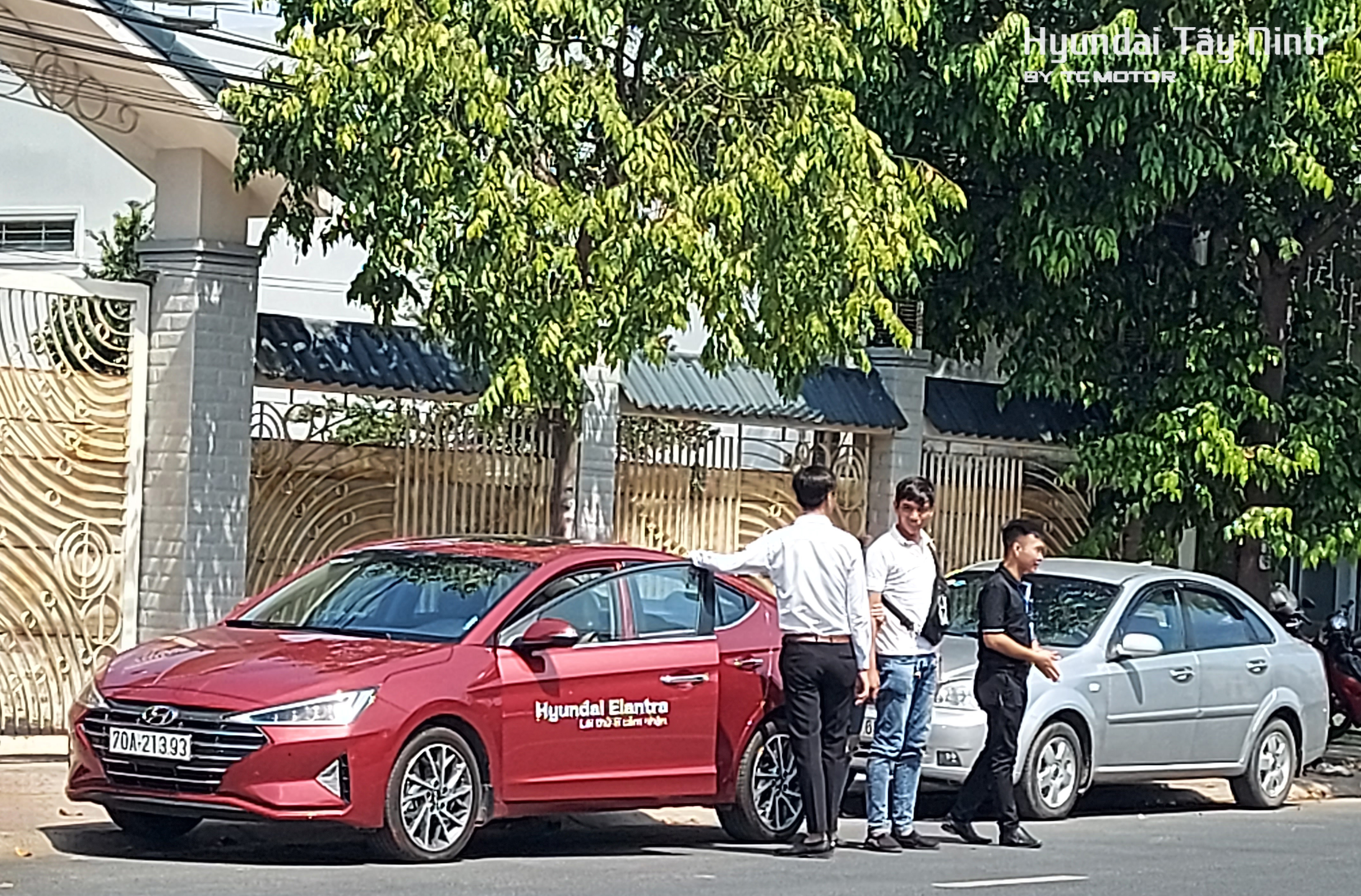 NHỮNG KHOẢNH KHẮC RỘN RÀNG CỦA CHƯƠNG TRÌNH LÁI THỬ CHÀO HÈ