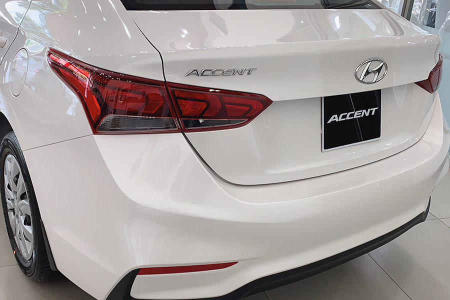 Ngoại thất Hyundai Accent 1.4 AT Đặc Biệt - Hình 2
